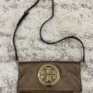Clutch bad, crossbody Gold